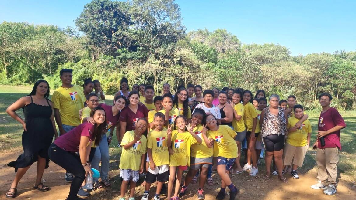 Instituto Saber celebra o Dia das Mães no Clube de Golfe de Campinas